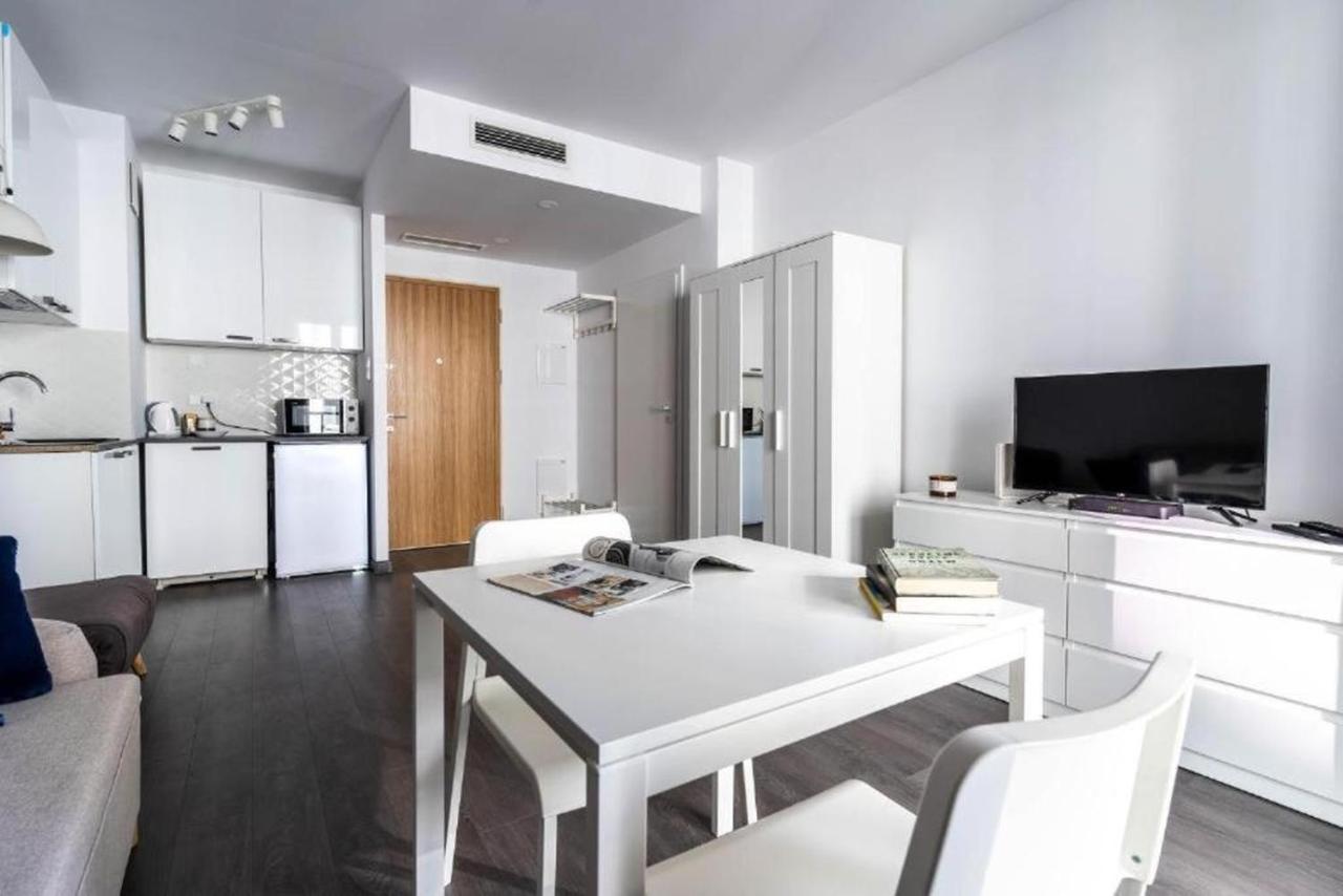 Golden Apartments - Old Town - Studio Warsaw Luaran gambar