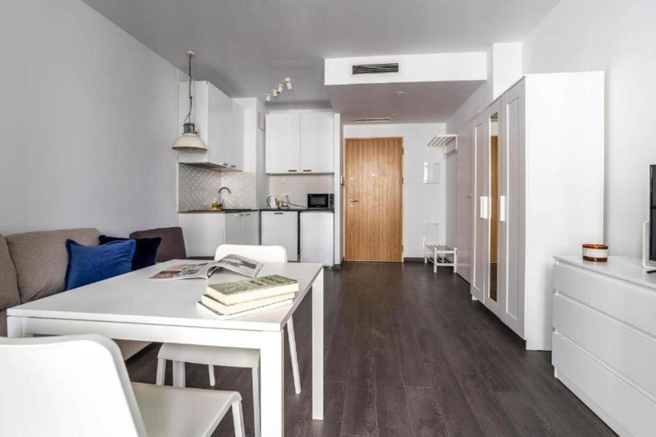 Golden Apartments - Old Town - Studio Warsaw Luaran gambar