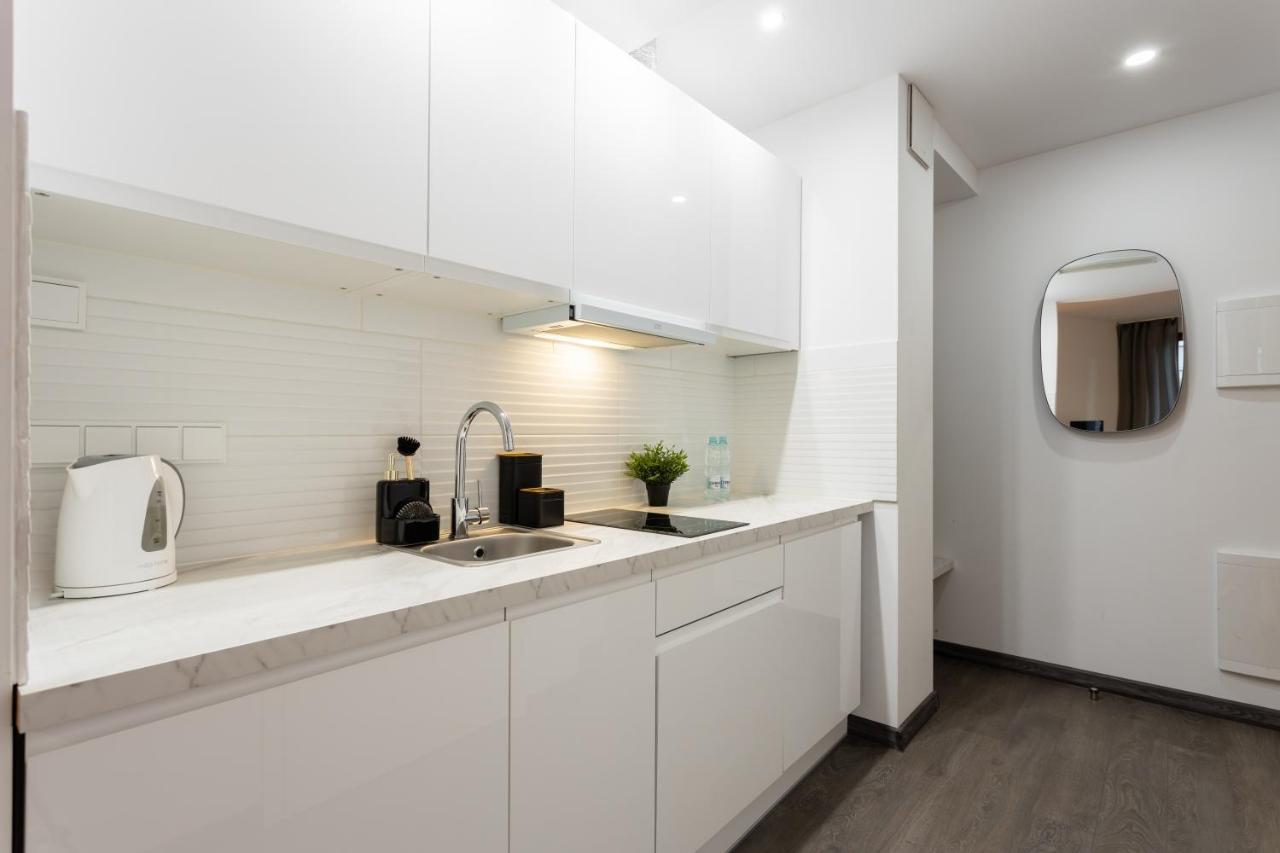 Golden Apartments - Old Town - Studio Warsaw Luaran gambar
